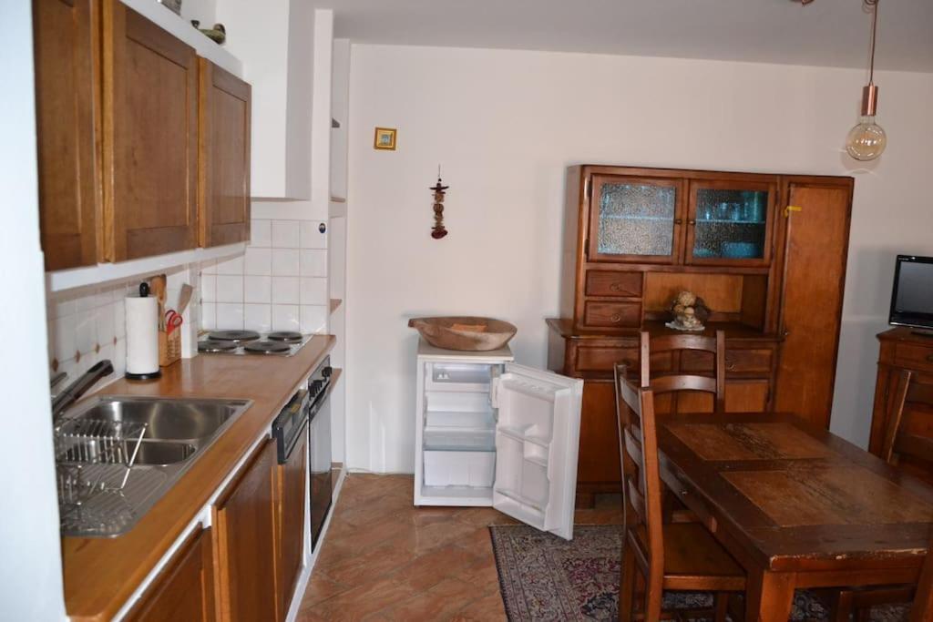 Casa Tipica A Al Punt Da Gian Appartement Meride